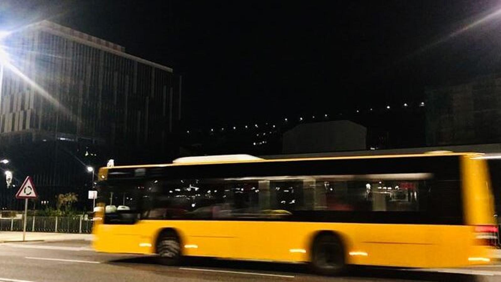 El bus nocturn amplia horaris per la festa major de Sant Julià de Lòria