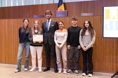 El Lycée, el millor en el debat