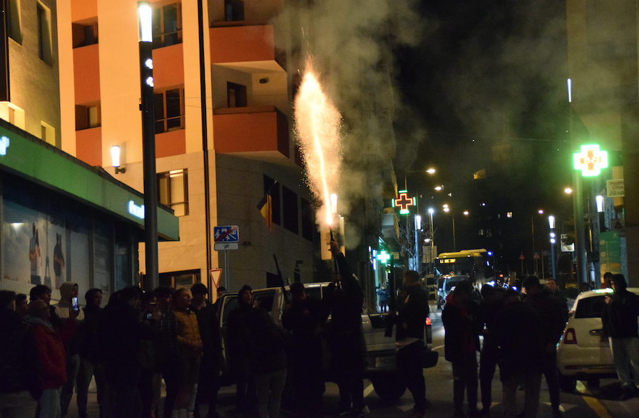 Encamp baixa el rei Carnestoltes amb la tradicional despenjada